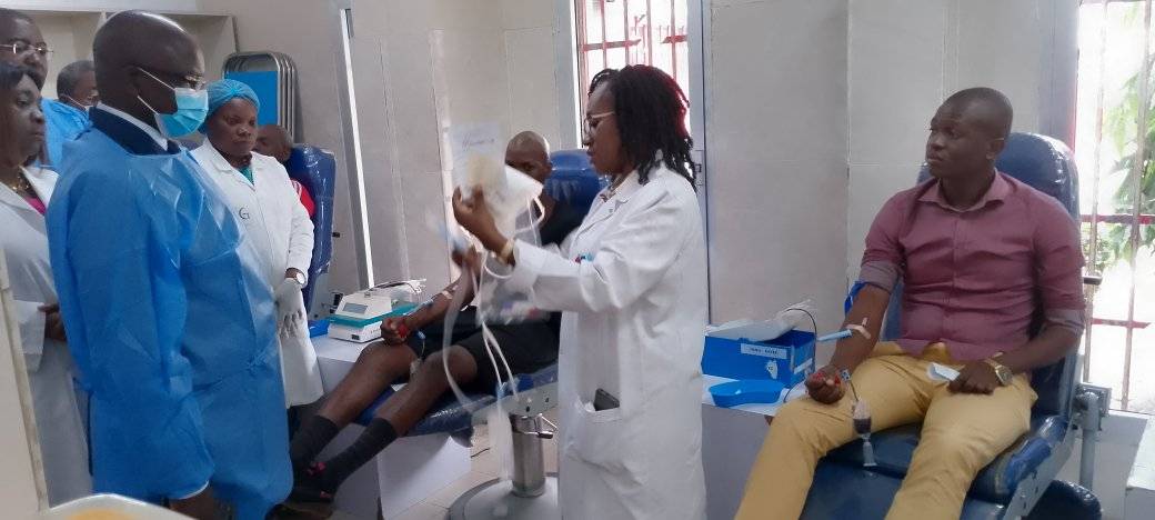 Gabon/Le Ministre de la Santé a visité le Centre National de Transfusion Sanguine.