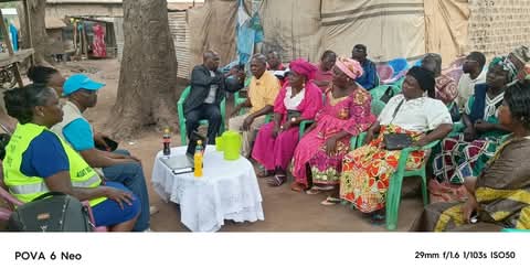 RCA/ Les communautés de l'arrondissement de Bangui 3eme exigent des explications en plus de la nourriture et la boisson avant la vaccination de leurs enfants. Les autorités sanitaires et les partenaires sont descendus sur le terrain